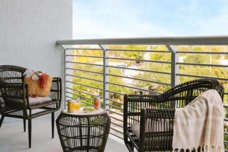 The Circ Hollywood, Sonder - 40