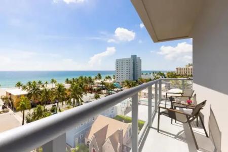 Costa Hollywood Beach Resort - 37