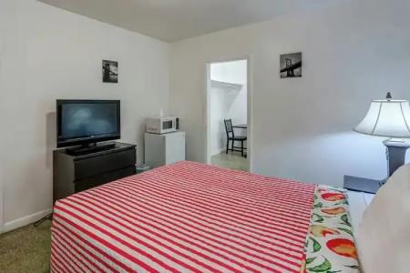 Green Seas Motel - 25