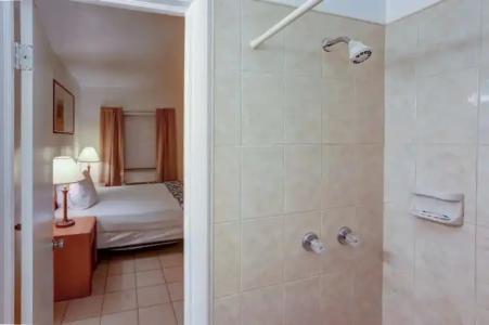 Green Seas Motel - 55