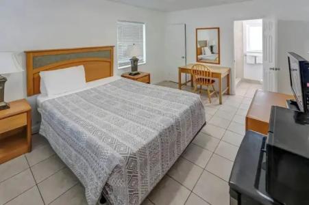 Green Seas Motel - 53