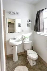 Green Seas Motel - 3