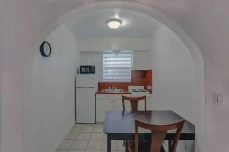 Green Seas Motel - 81