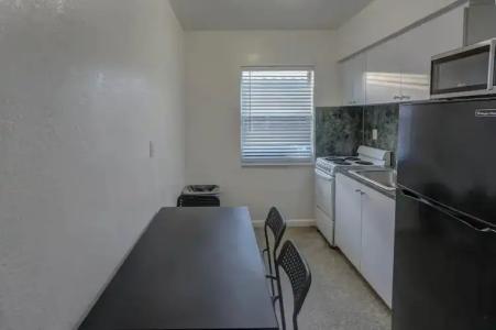 Green Seas Motel - 89