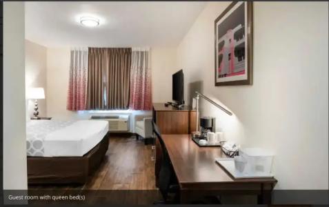 Downtown Hollywood Gardens Inn & Suites - 22