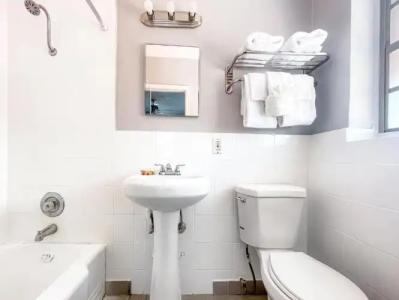 Hollywood Beach Blue Wave - 19