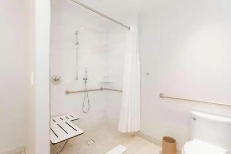 HALL Arts, Dallas, Autograph Collection - 36