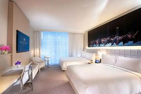 HALL Arts, Dallas, Autograph Collection - 66