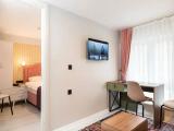 Economy Suite