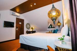 Rosa Hotel, Hanoi