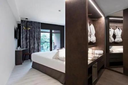 Axel San Sebastián - Adults Only - 8