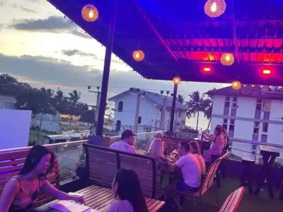 Beach Corridor Spa - 16