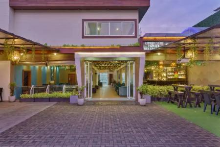 Beach Corridor Spa - 2