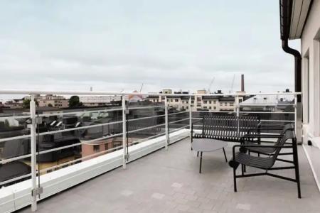 Laplands Bulevardi - 76