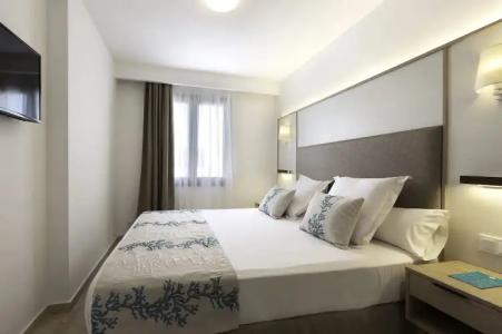 Alua Suites Las Rocas - 30