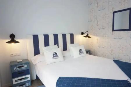 Hostal Boutique Es Portalet - 83