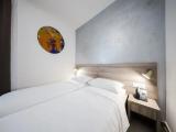 Deluxe Double room with partial sea view