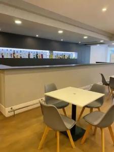 Planets Blue Adults Only +16 - 11