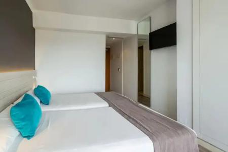 THB Niagara - Adults Only - 34