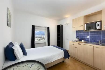 GuestHouse Lugano Apartments by LR - 20