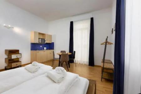 GuestHouse Lugano Apartments by LR - 32