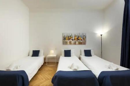 GuestHouse Lugano Apartments by LR - 42