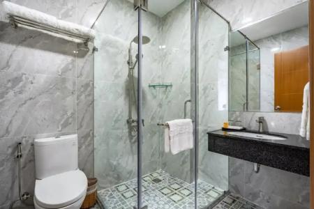 Emerald Central - 336