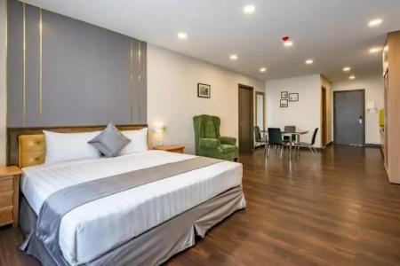 Emerald Central - 207