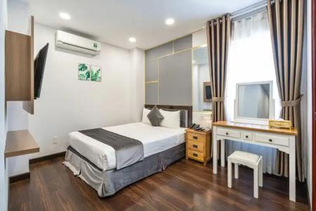 Emerald Central - 103