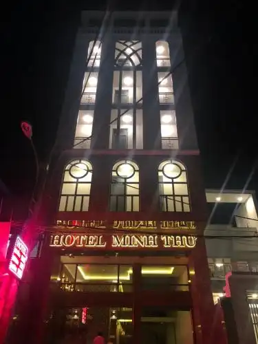 Minh Thư - 9