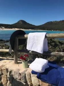 The Corner House Boutique - 0