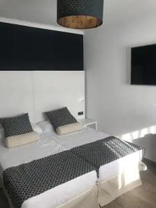 The Corner House Boutique - 5