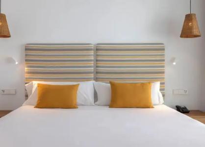 HM Isabela-Adults Only - 82