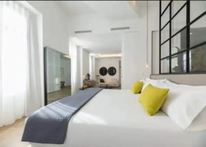 MYR Marqués House - 2