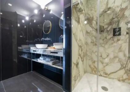 MYR Marqués House - 81