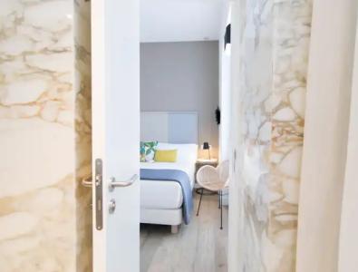 MYR Marqués House - 59