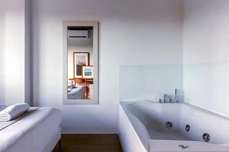 You & Co. Saler Beach Boutique - 144