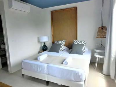 You & Co. Saler Beach Boutique - 108