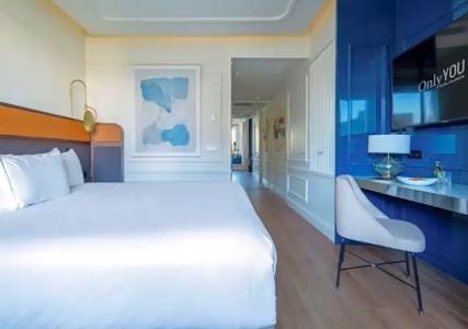 Only YOU Valencia - 40