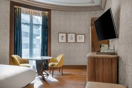 Palacio Santa Clara, Autograph Collection - 54