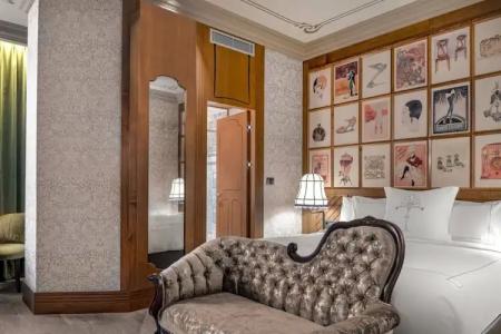 Palacio Santa Clara, Autograph Collection - 2