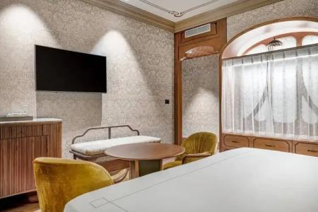 Palacio Santa Clara, Autograph Collection - 3