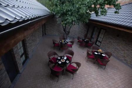 Boutique Living - 11