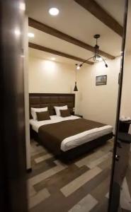 Boutique Living - 44