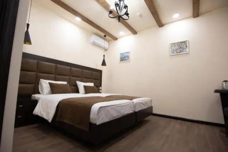 Boutique Living - 29