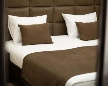 Boutique Living - 46