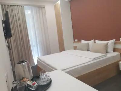 Bonjour Boutique Yerevan - 82