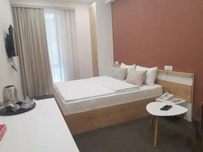 Bonjour Boutique Yerevan - 84