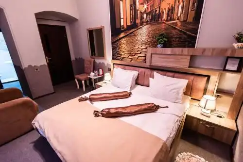 Castello Inn - 7