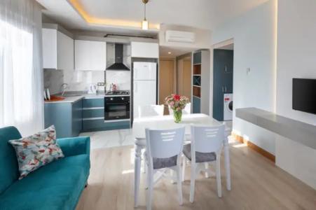 Citrus Luna Suite - 75